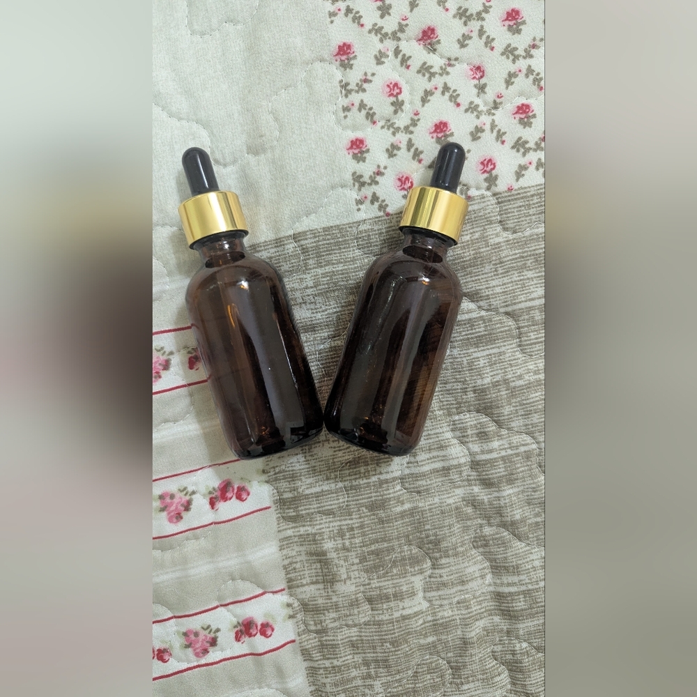 2oz Amber Glass Dropper Bottles with Gold Cap (48 Bottles) Never Used